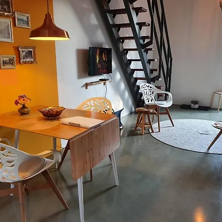 Mooi *
